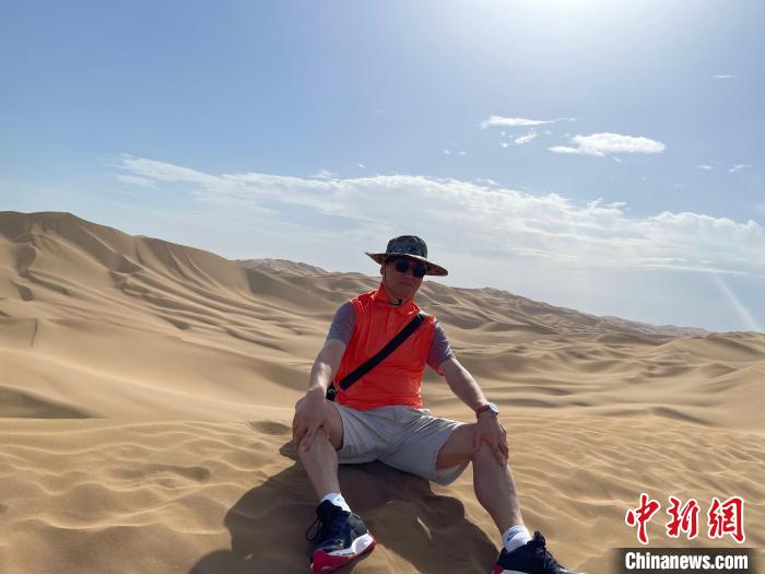 以体育为桥了解新疆：韩国籍篮球教练姜正秀在