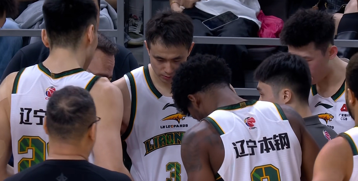 南京同曦内讧致惨败 广州龙狮末节崩盘