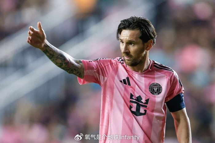 梅西900球里程碑低调庆祝，媒体：进球数字无法