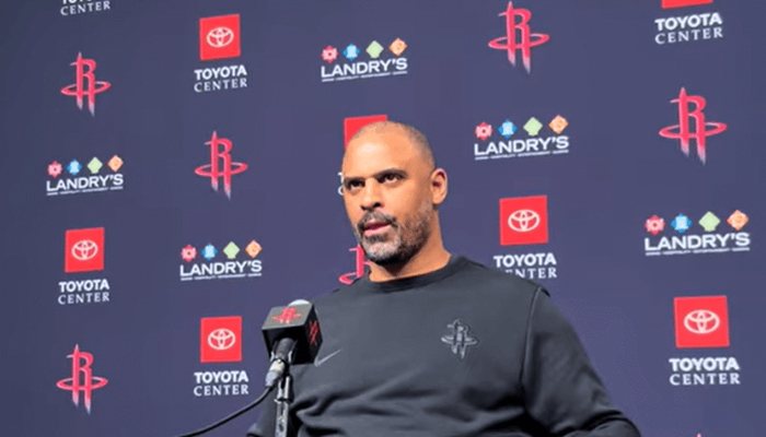 火箭失误频发包夹应对难