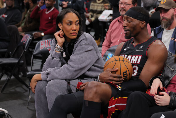 WNBA历史最大合同诞生 威尔森签3年500万顶薪留队