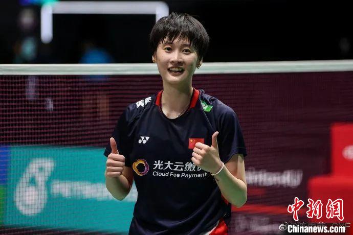 陈雨菲连续两年担任火炬手 从假小子到羽飞一姐